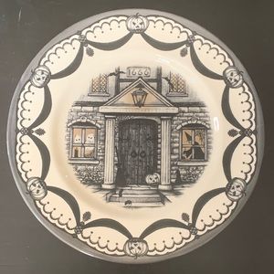 Royal Stafford Haunted House 11” Halloween Dinner Plate - Witch Jack O’Lantern